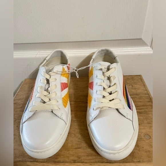 NEW SOLUDOS The Original Ibiza Rainbow Wave Good Vibes Sneakers - Picture 2 of 14